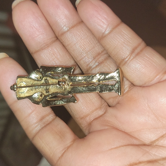 Vtg. MONET Signed Nutcracker Brooch/Pin - Picture 4 of 5